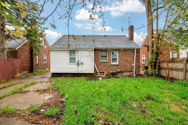 9090 Stahelin Avenue, Detroit, MI 48228