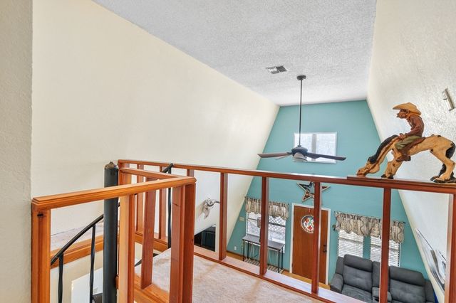 203 Timber Lane Loop, Rockport, TX 78382