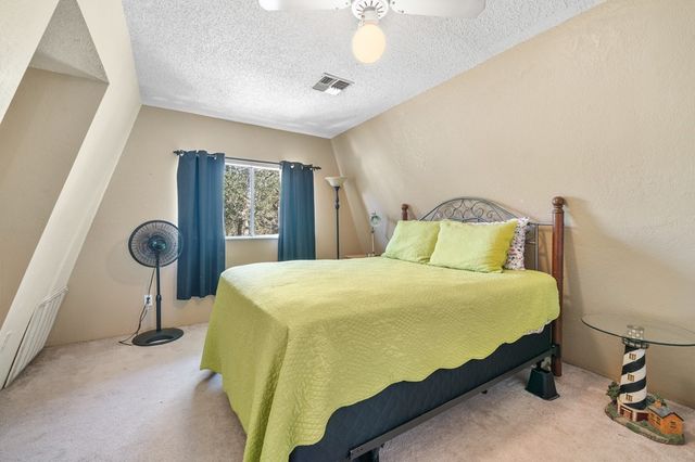 203 Timber Lane Loop, Rockport, TX 78382