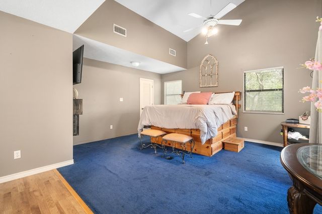 203 Timber Lane Loop, Rockport, TX 78382