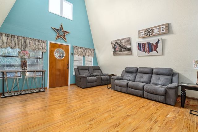 203 Timber Lane Loop, Rockport, TX 78382