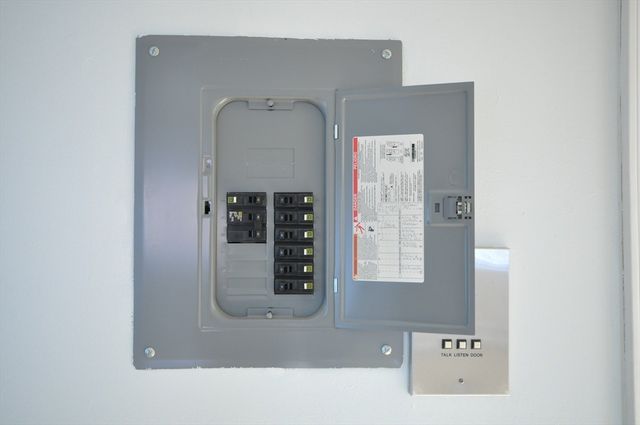 50 Water St. 21, Medford, MA 02155