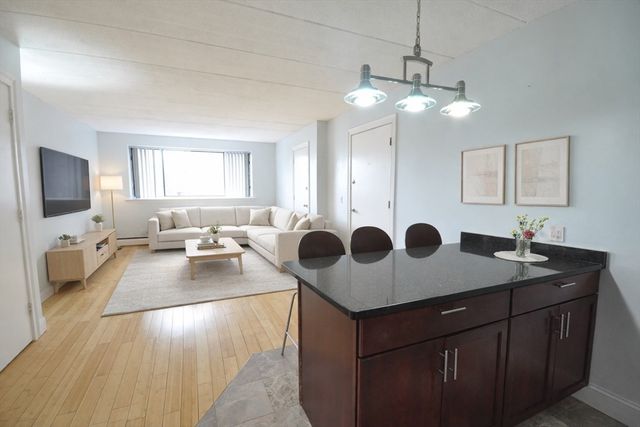 50 Water St. 21, Medford, MA 02155