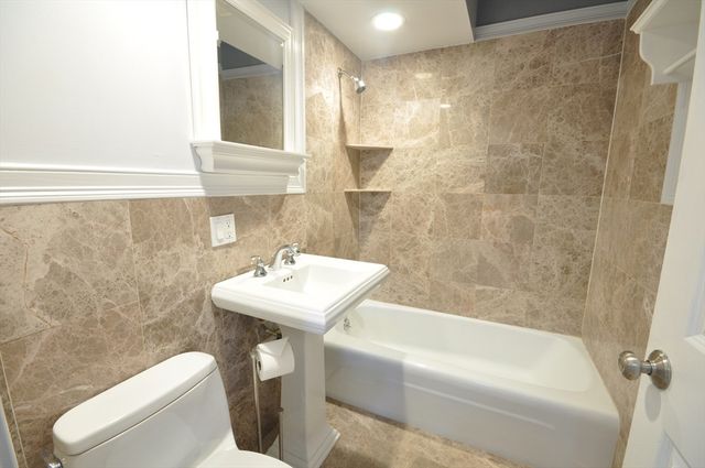 50 Water St. 21, Medford, MA 02155