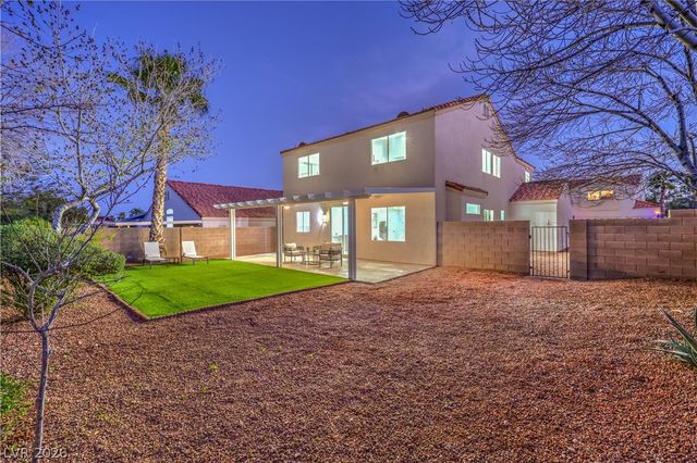 7918 Villa Pintura Avenue, Las Vegas, NV 89131