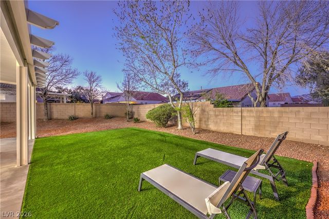 7918 Villa Pintura Avenue, Las Vegas, NV 89131