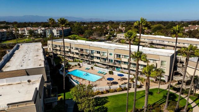304 E Surfside Drive, Port Hueneme, CA 93041