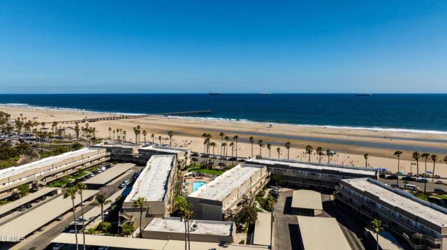 304 E Surfside Drive, Port Hueneme, CA 93041
