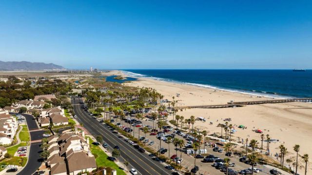 304 E Surfside Drive, Port Hueneme, CA 93041