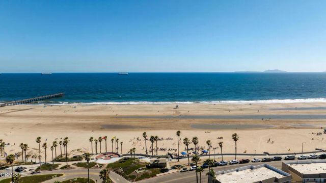 304 E Surfside Drive, Port Hueneme, CA 93041