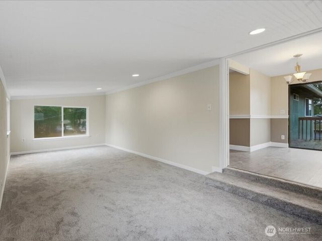 13906 126th Avenue E, Puyallup, WA 98374