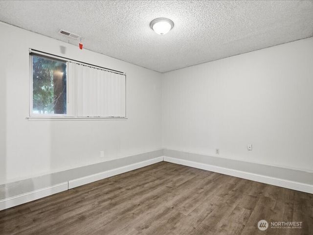 13906 126th Avenue E, Puyallup, WA 98374