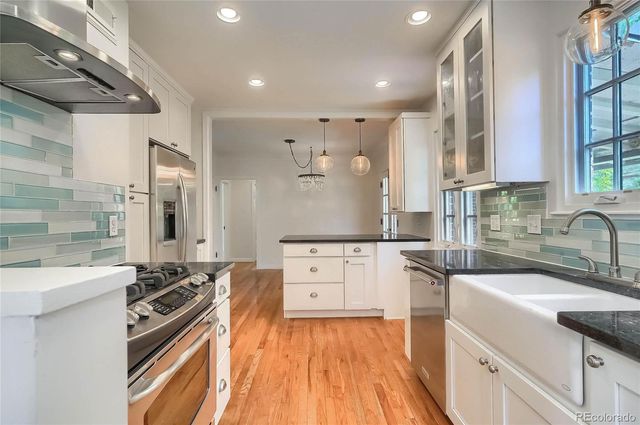 2232 S Clayton Street, Denver, CO 80210