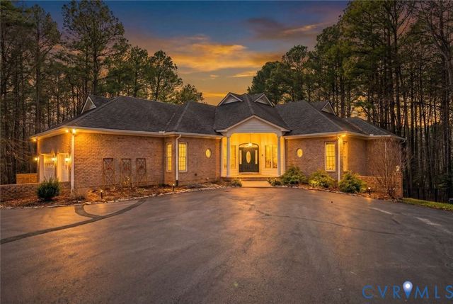 13531 Blue Heron Cir, Chester, VA 23838