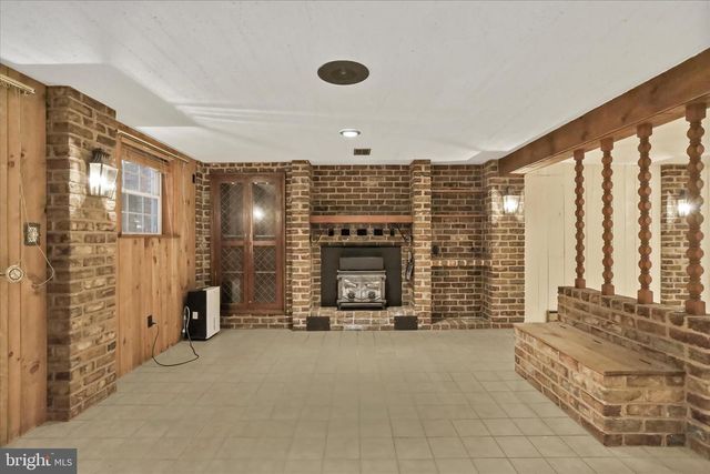 11800 BRADFORD DR, Hagerstown, MD 21742