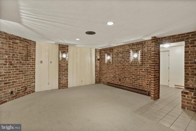 11800 BRADFORD DR, Hagerstown, MD 21742