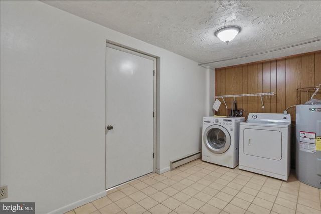 11800 BRADFORD DR, Hagerstown, MD 21742