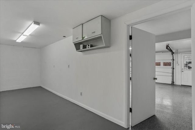 11800 BRADFORD DR, Hagerstown, MD 21742