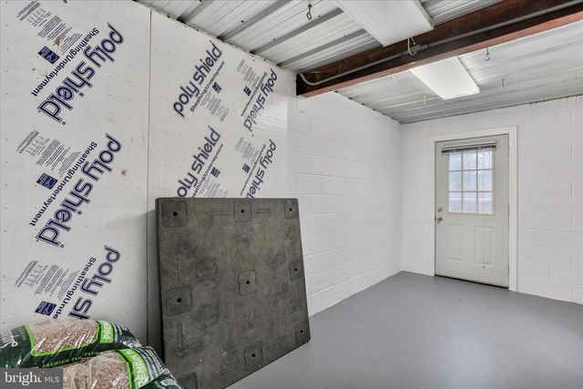 11800 BRADFORD DR, Hagerstown, MD 21742