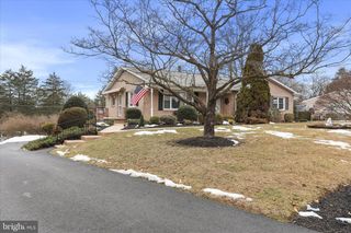 11800 BRADFORD DR, Hagerstown, MD 21742