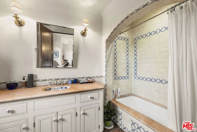 361 Fordyce Road, Los Angeles, CA 90049
