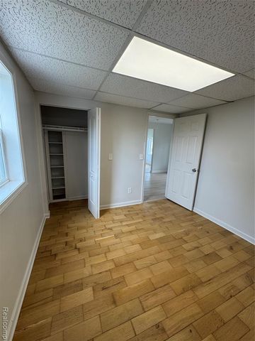 19832 Stafford Street, Clinton Township, MI 48035