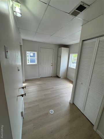 19832 Stafford Street, Clinton Township, MI 48035
