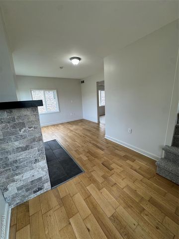 19832 Stafford Street, Clinton Township, MI 48035