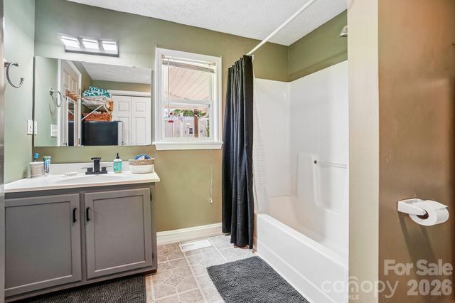 235 Gull Avenue 431, East Flat Rock, NC 28726
