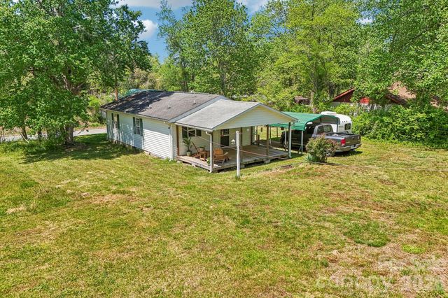 235 Gull Avenue 431, East Flat Rock, NC 28726