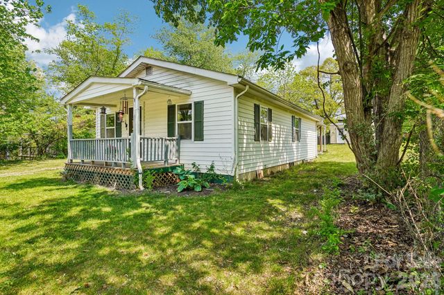 235 Gull Avenue 431, East Flat Rock, NC 28726