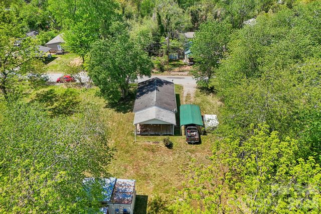 235 Gull Avenue 431, East Flat Rock, NC 28726