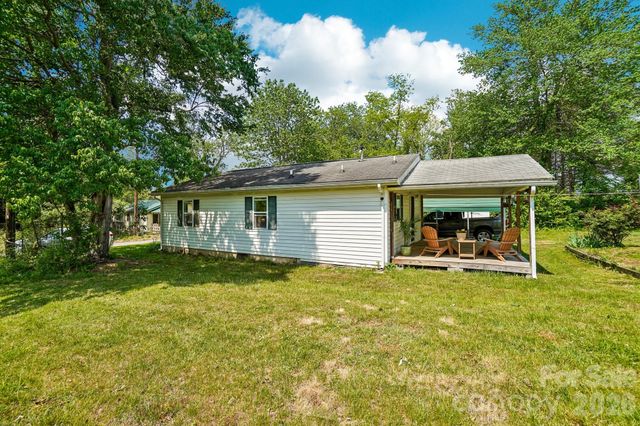 235 Gull Avenue 431, East Flat Rock, NC 28726