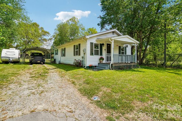 235 Gull Avenue 431, East Flat Rock, NC 28726