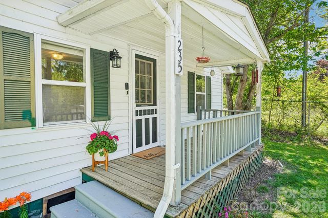 235 Gull Avenue 431, East Flat Rock, NC 28726