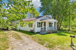 235 Gull Avenue 431, East Flat Rock, NC 28726