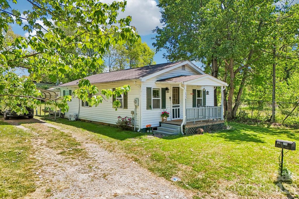 235 Gull Avenue 431, East Flat Rock, NC 28726