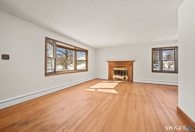 332 Fern Street, West Hartford, CT 06119