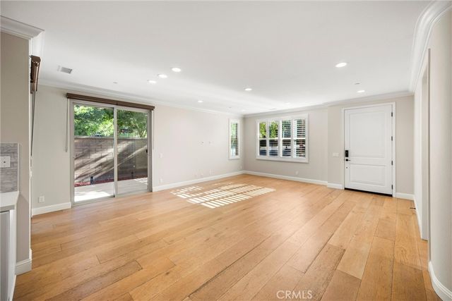 83 Henson, Irvine, CA 92620