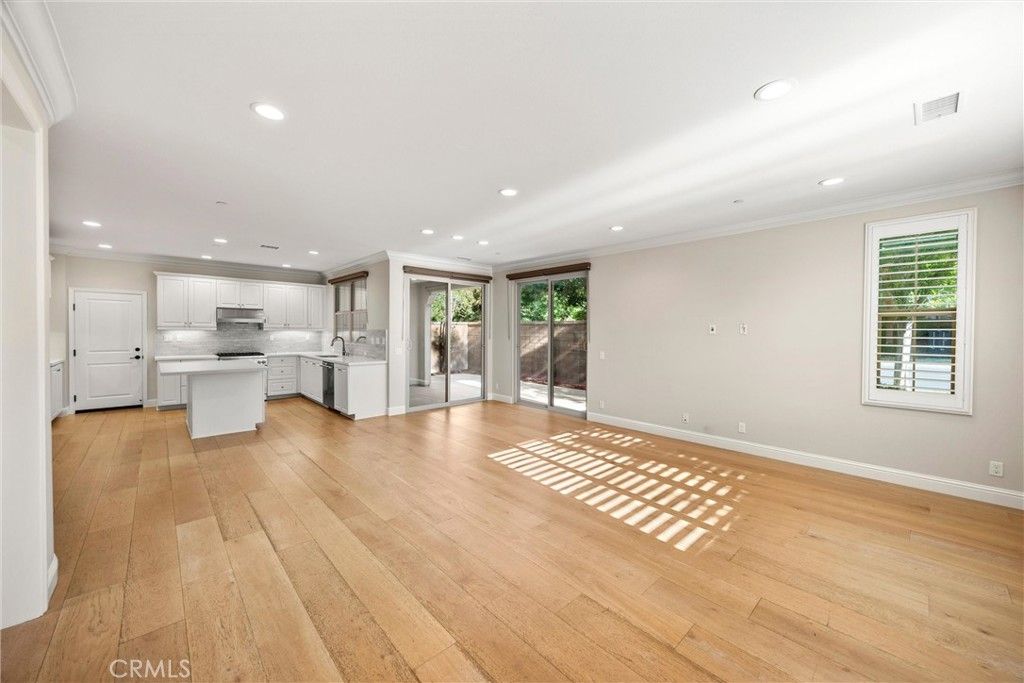 83 Henson, Irvine, CA 92620 — photo 5