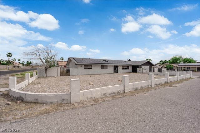 7810 Gilespie Street, Las Vegas, NV 89123