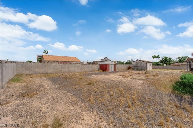 7810 Gilespie Street, Las Vegas, NV 89123