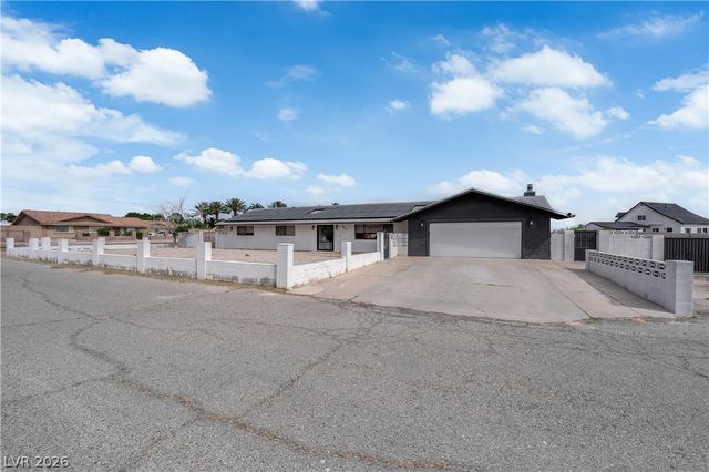 7810 Gilespie Street, Las Vegas, NV 89123