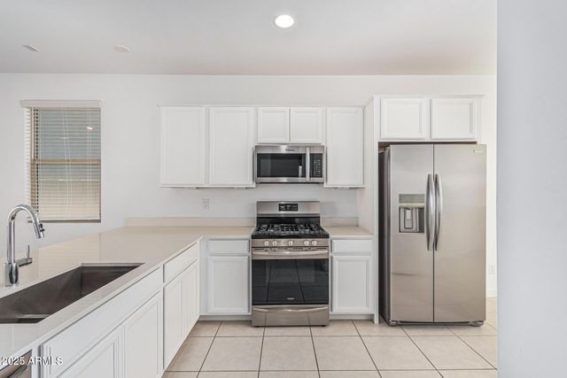 12608 W KALER Drive, Glendale, AZ 85307