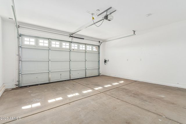 12608 W KALER Drive, Glendale, AZ 85307