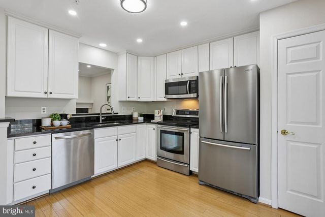 536 TSCHIFFELY SQUARE RD, Gaithersburg, MD 20878