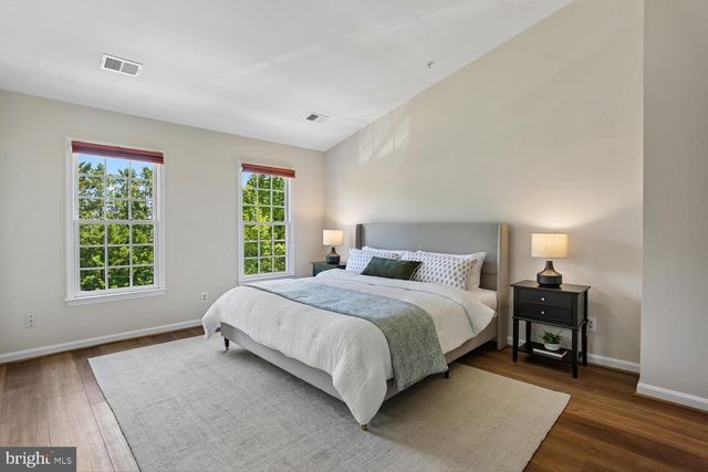 536 TSCHIFFELY SQUARE RD, Gaithersburg, MD 20878