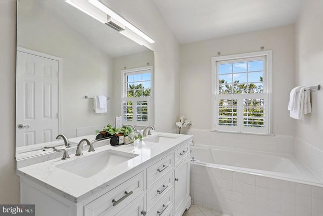 536 TSCHIFFELY SQUARE RD, Gaithersburg, MD 20878