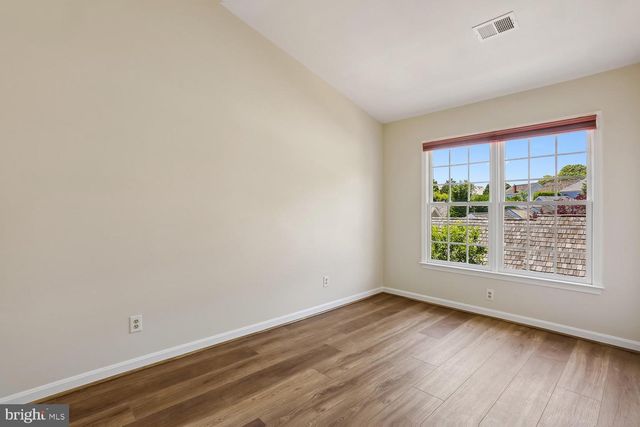 536 TSCHIFFELY SQUARE RD, Gaithersburg, MD 20878
