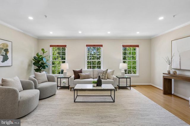 536 TSCHIFFELY SQUARE RD, Gaithersburg, MD 20878